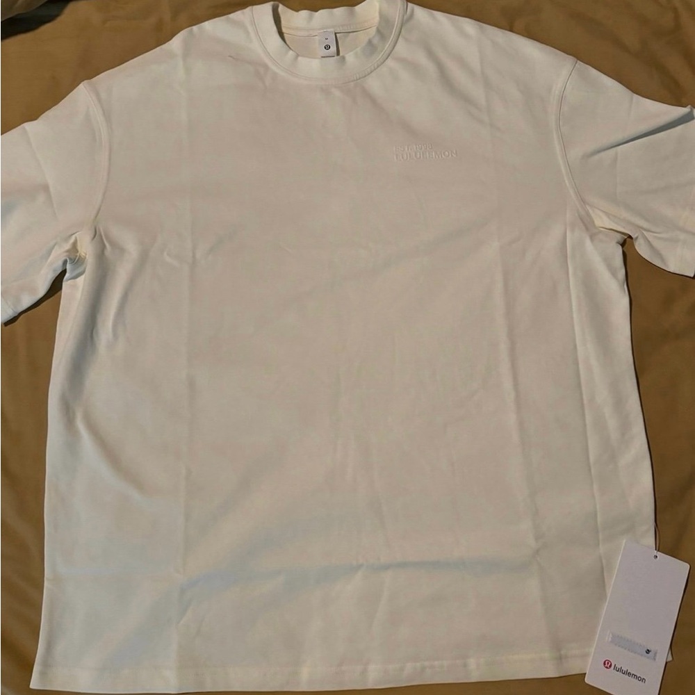 Lululemon Athletica Tan Oversized Boxy T-Shirt - Picture 2 of 3